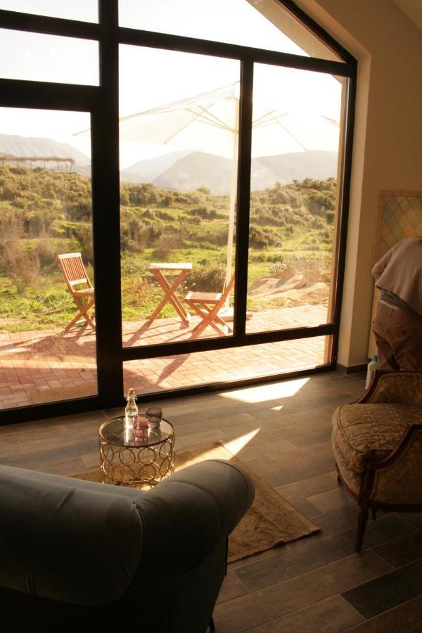 Bote Farms Agriturismo Sarandë エクステリア 写真