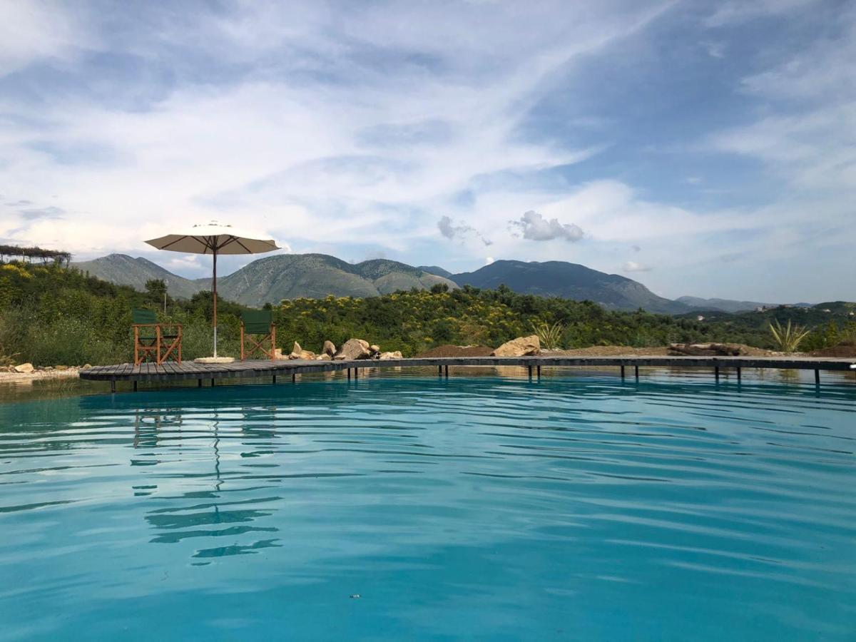Bote Farms Agriturismo Sarandë エクステリア 写真